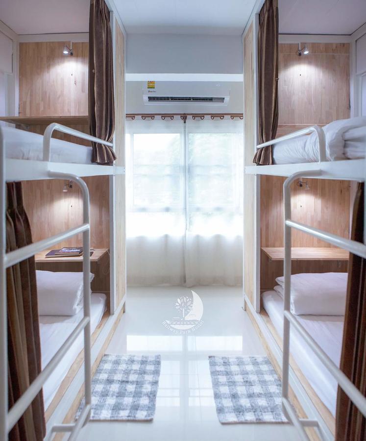 Railway Park Hostel شيانغ ماي المظهر الخارجي الصورة