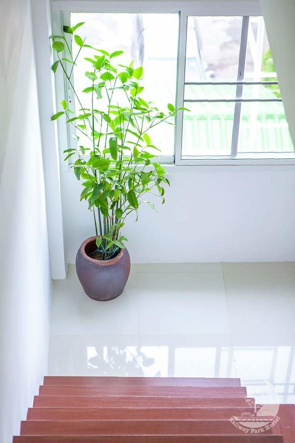 Railway Park Hostel شيانغ ماي المظهر الخارجي الصورة